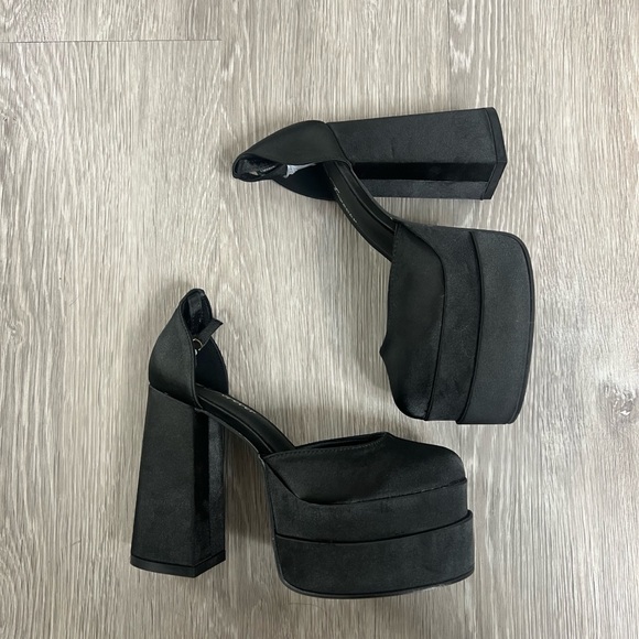 Satin Platforms - Picture 2 of 2